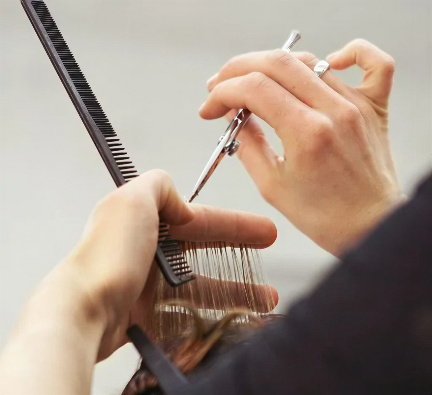 Haarschnitt in der Haargalerie